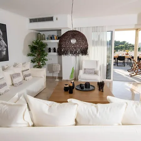 Helen Luxury House With Sea View Appartamento